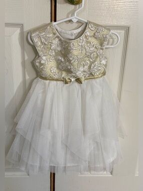 Joan Michelle Gold White Tulle Dress 2T Party Wedding
